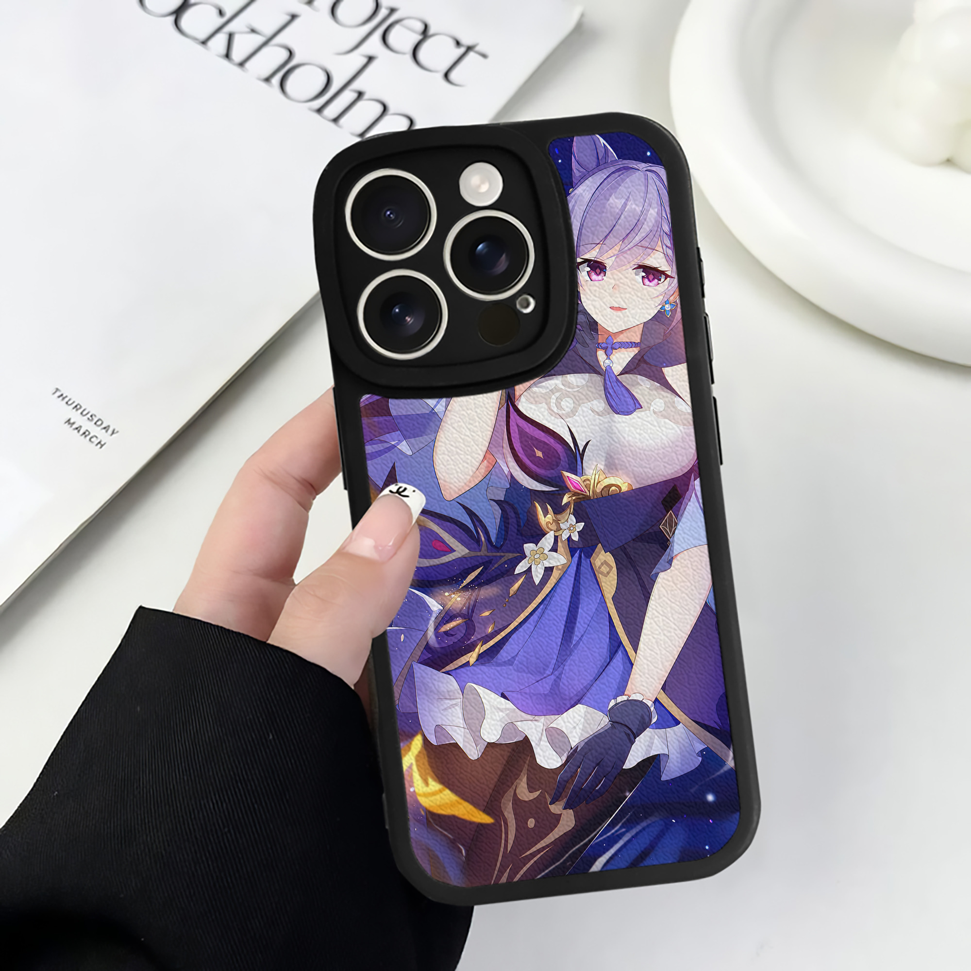 げんし神 genshin 【iPhone 16シリーズ対応】シリコンスマホケース（レザー調） 材質：シリコン